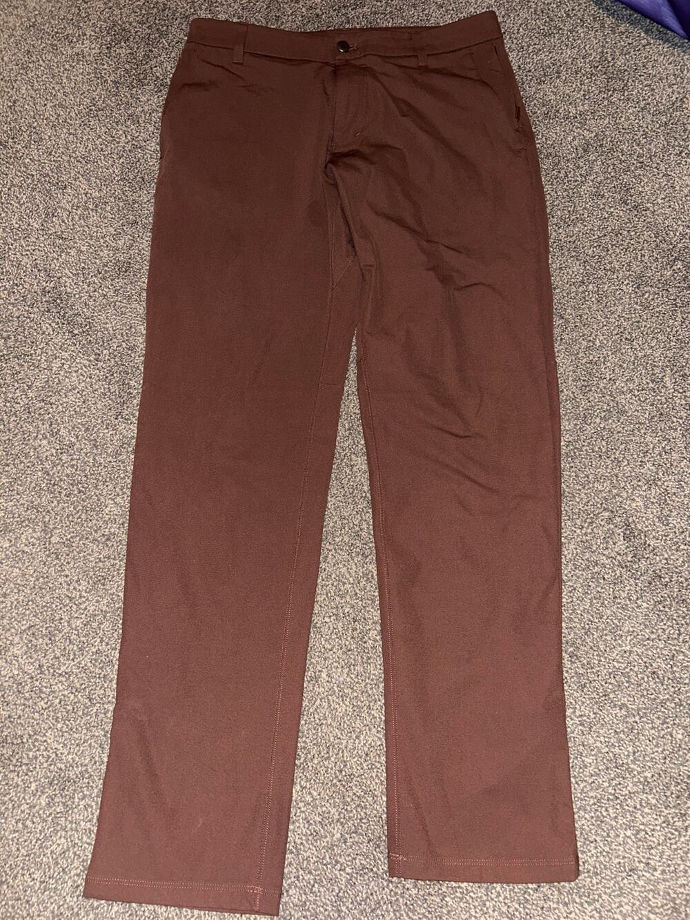 Men’s Lululemon  Commission Pant Classic *Warpstreme brown earth size 32 x32